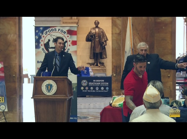 Thumbnail image for Ipods for Wounded Veterans__MA State House_11 1 19